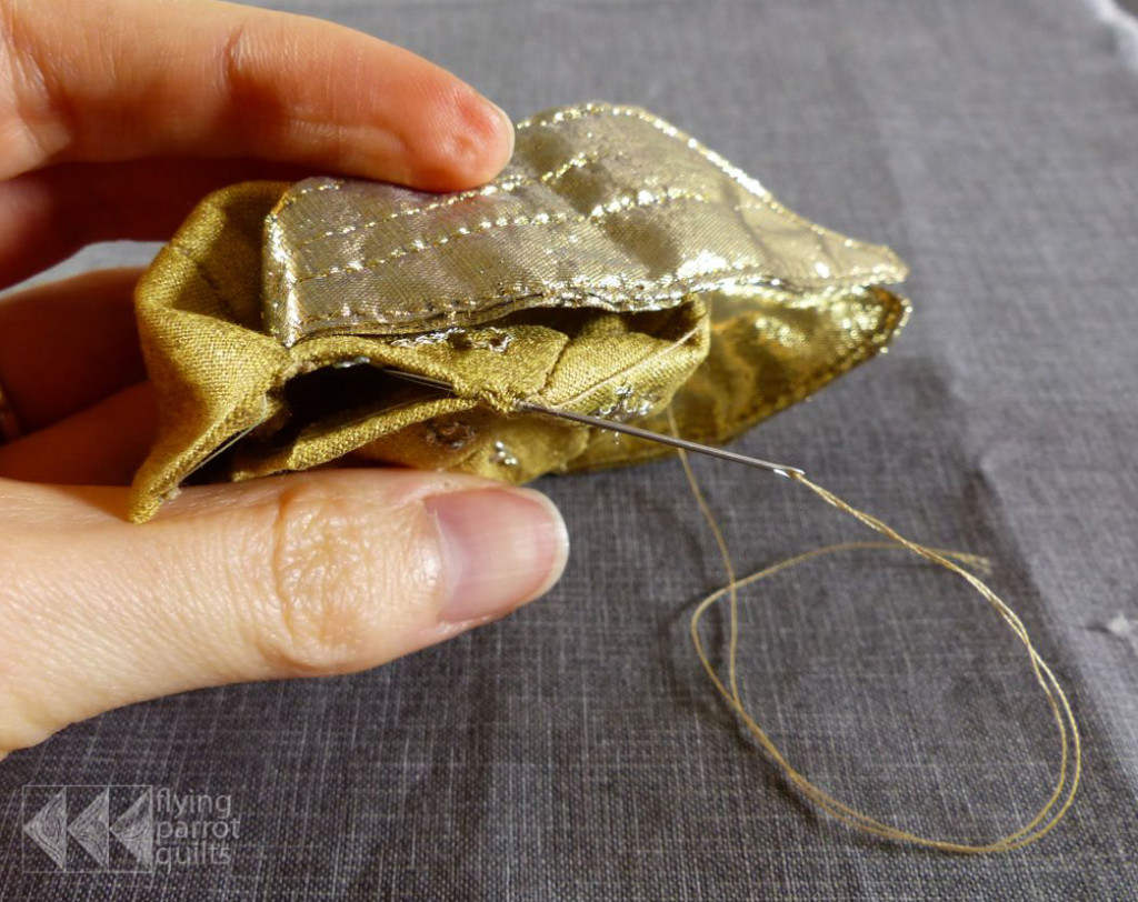 English Paper Pieced Golden Snitch Tutorial | Flying Parrot Quilts