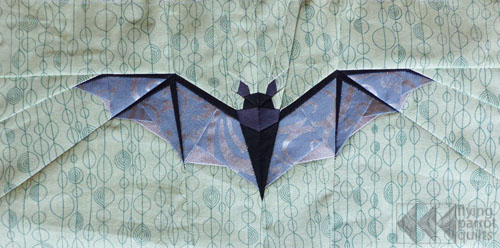 Small Bat | Flying Parrot Quilts