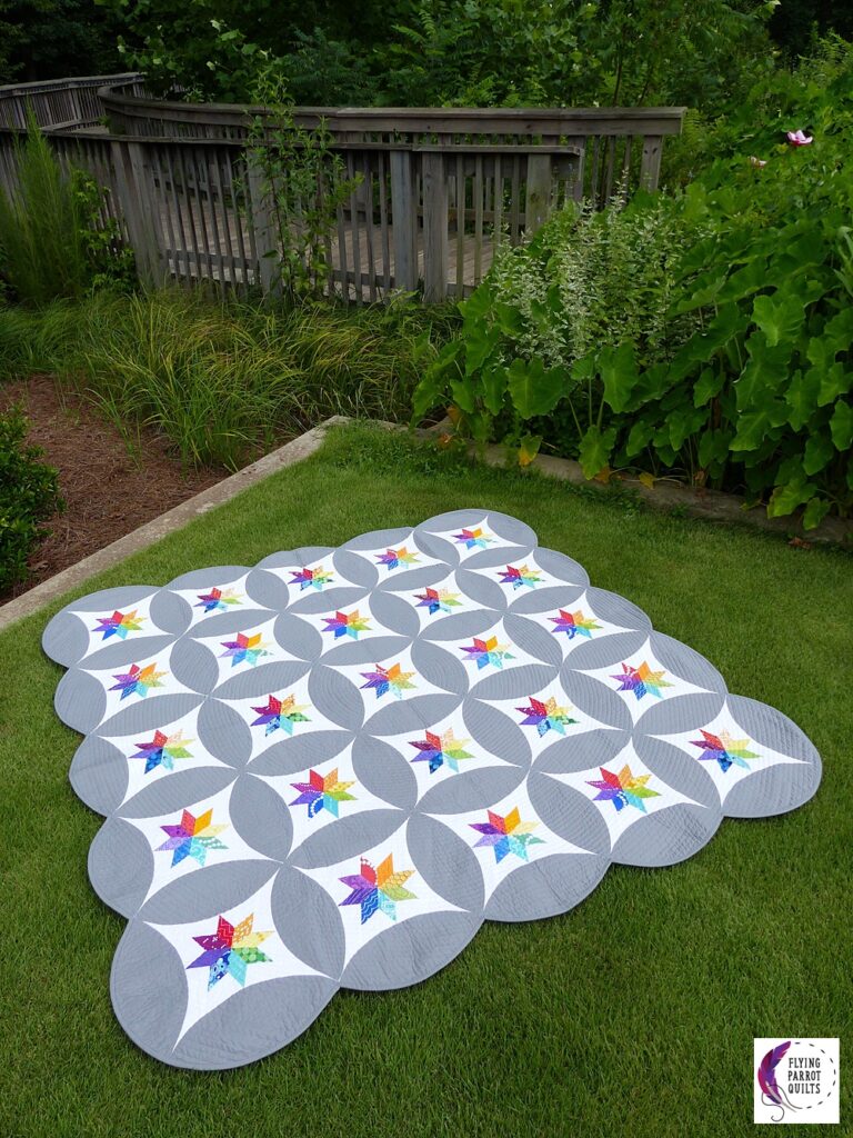 Celestial Orbs quilt by Sylvia Schaefer/Flying Parrot Quilts | www.flyingparrotquilts.com